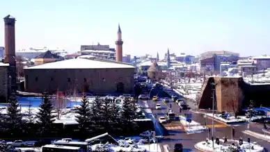 Erzurum'da Göç: Aile ve Eğitim Önde