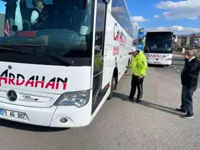 Doğu Anadolu Bölgesinde Kış Lastiği Kontrolleri Sıklaştı