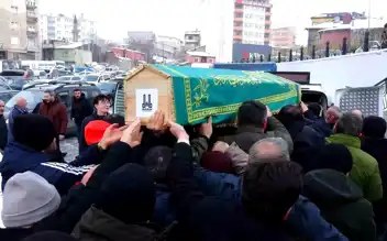 Erzurum'da Öğretmen Bülbül'ün Cenazesi Kılınıyor