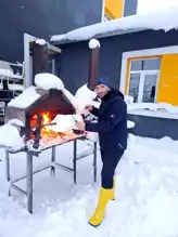 Yoğun Kar Yağışında Kardan Lezzet: Çağ Kebabı Şöleni!