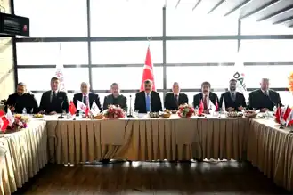 Vali Çiftçi, Erzurumlu İhracatçıların Sorunlarını Dinledi