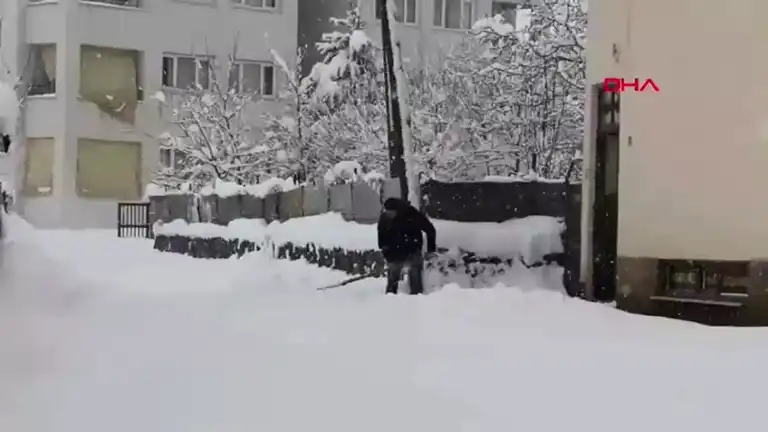 Bingöl'de Kar Yağışı: TIR Geçişi Kısıtlaması