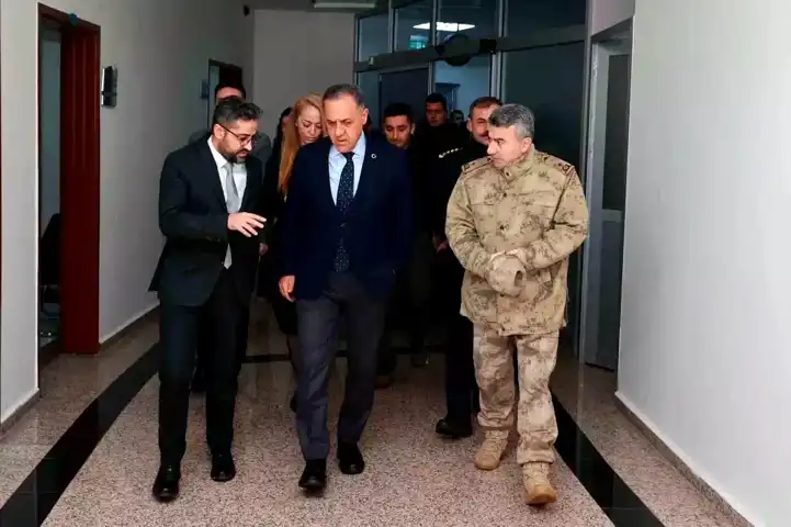 Bingöl'de Otobüs Kazası: 2 Ölü, 17 Yaralı