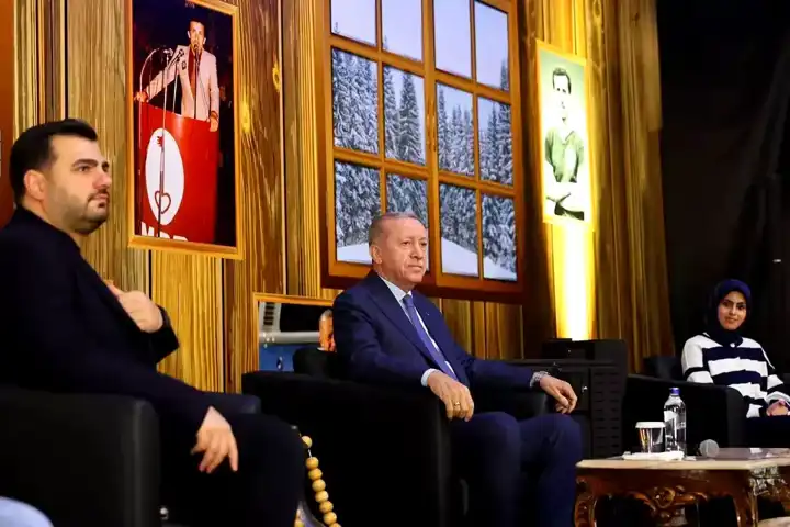 Erdoğan, Erzurum Gençliğiyle Buluştu