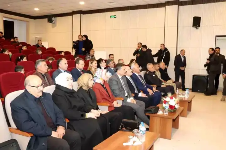 İş İnsanlarından Erzurum Öğrencilerine Destek