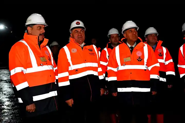 Çirişli Tüneli'nde İnşaat Hızla Devam Ediyor